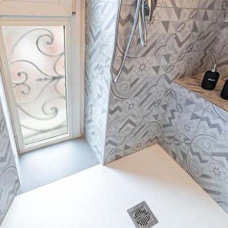 Old Town-Porta Susa Free Parking Modern Flat X6 Apartment Turin Ngoại thất bức ảnh